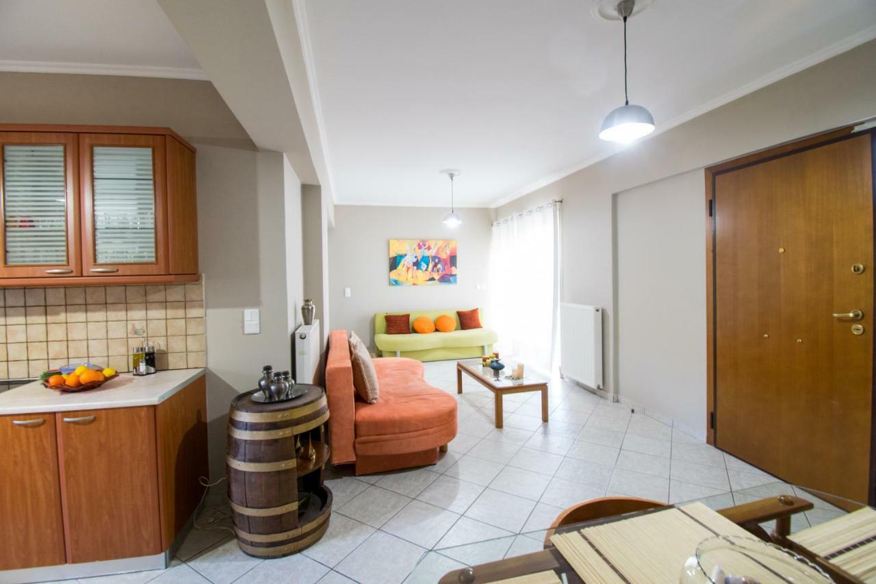 Betty'S Air+Port Sea Apartment Artemida  Exterior photo